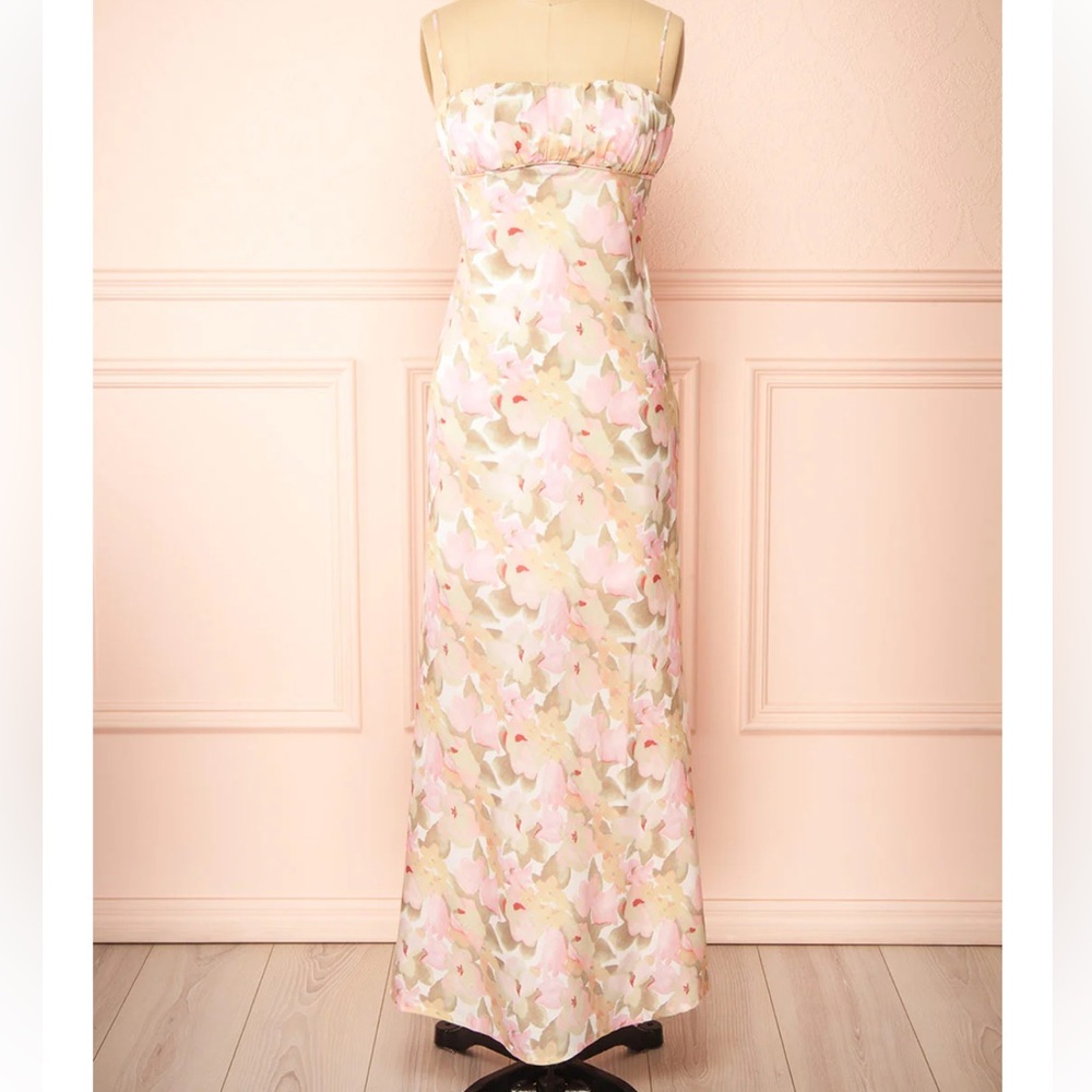 Elegant Pink and Cream Floral Maxi Dress